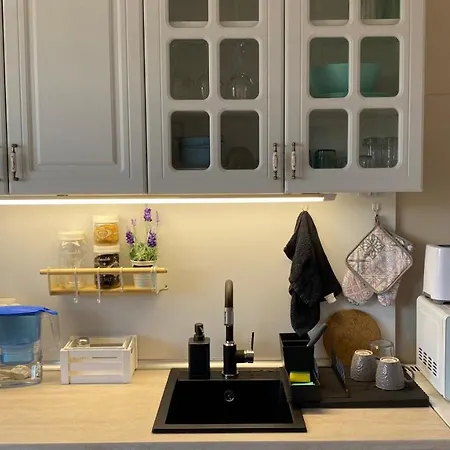 Apartment Seaven, Lozenets